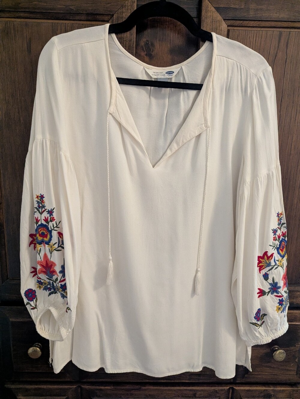 Old Navy Relaxed Embroidered Sleeve Boho Top